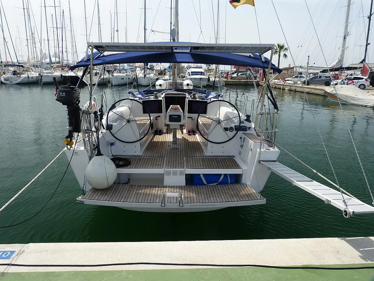 Dufour 382 GL
